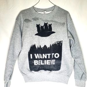 I WANT TO BELIEVE CAT UFO X-FILES GREY SWEATSHIRT WOMEN'S SIZE SMALL